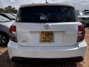 Toyota IST 2008 White