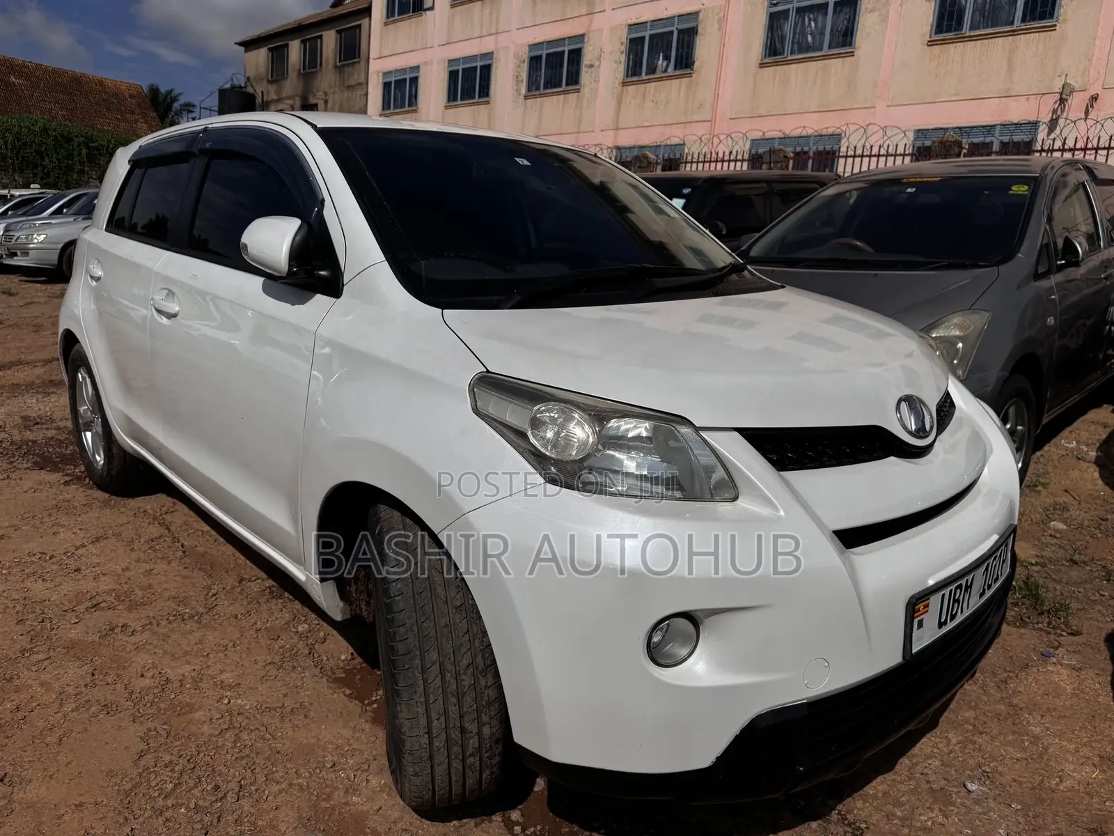 Toyota IST 2008 White