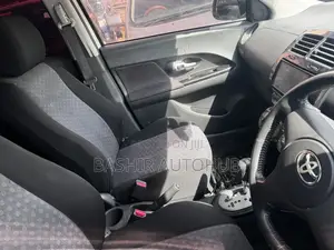 Toyota IST 2008 White