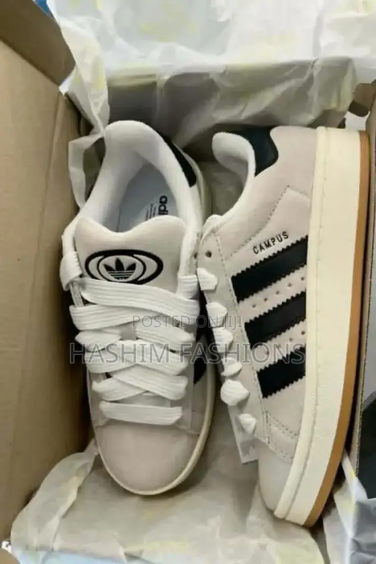 Original New Beige Addias Campus 00s Sneakers With a Chunky Lace