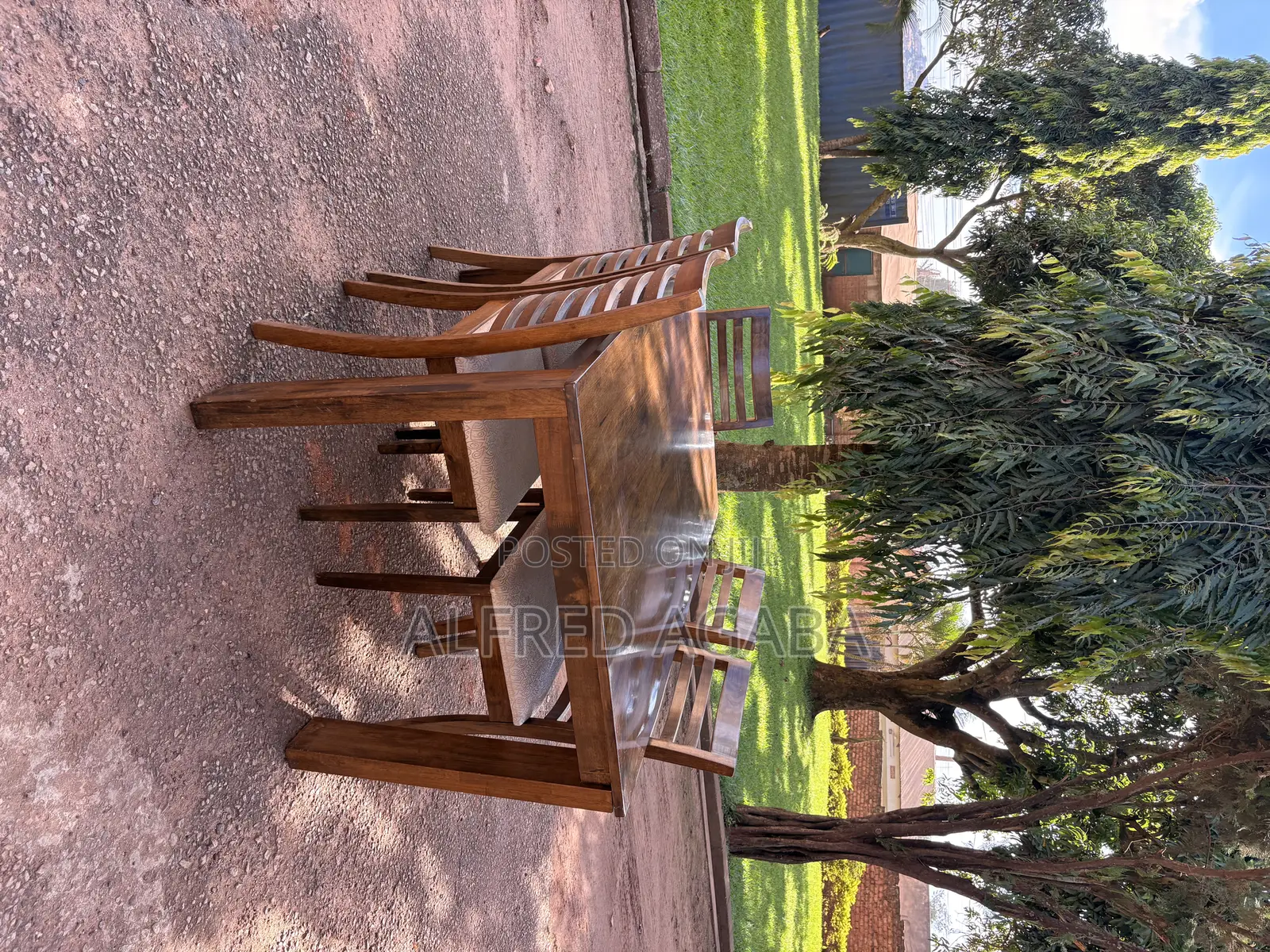 6-Seater Dining Table