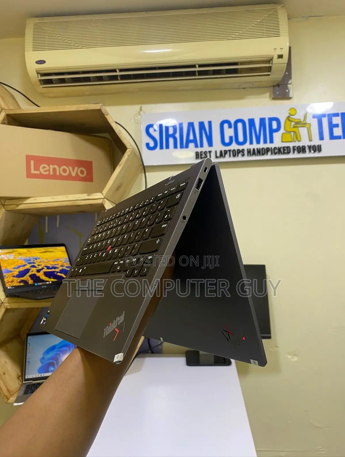 New Laptop Lenovo ThinkPad X1 Yoga 16GB Intel Core i7 SSD 512GB