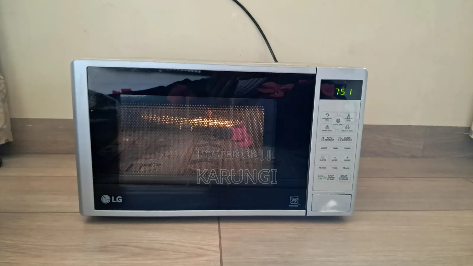 Lucid Microwave 25ltrs