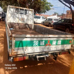 Mitshubishi Canter Truck