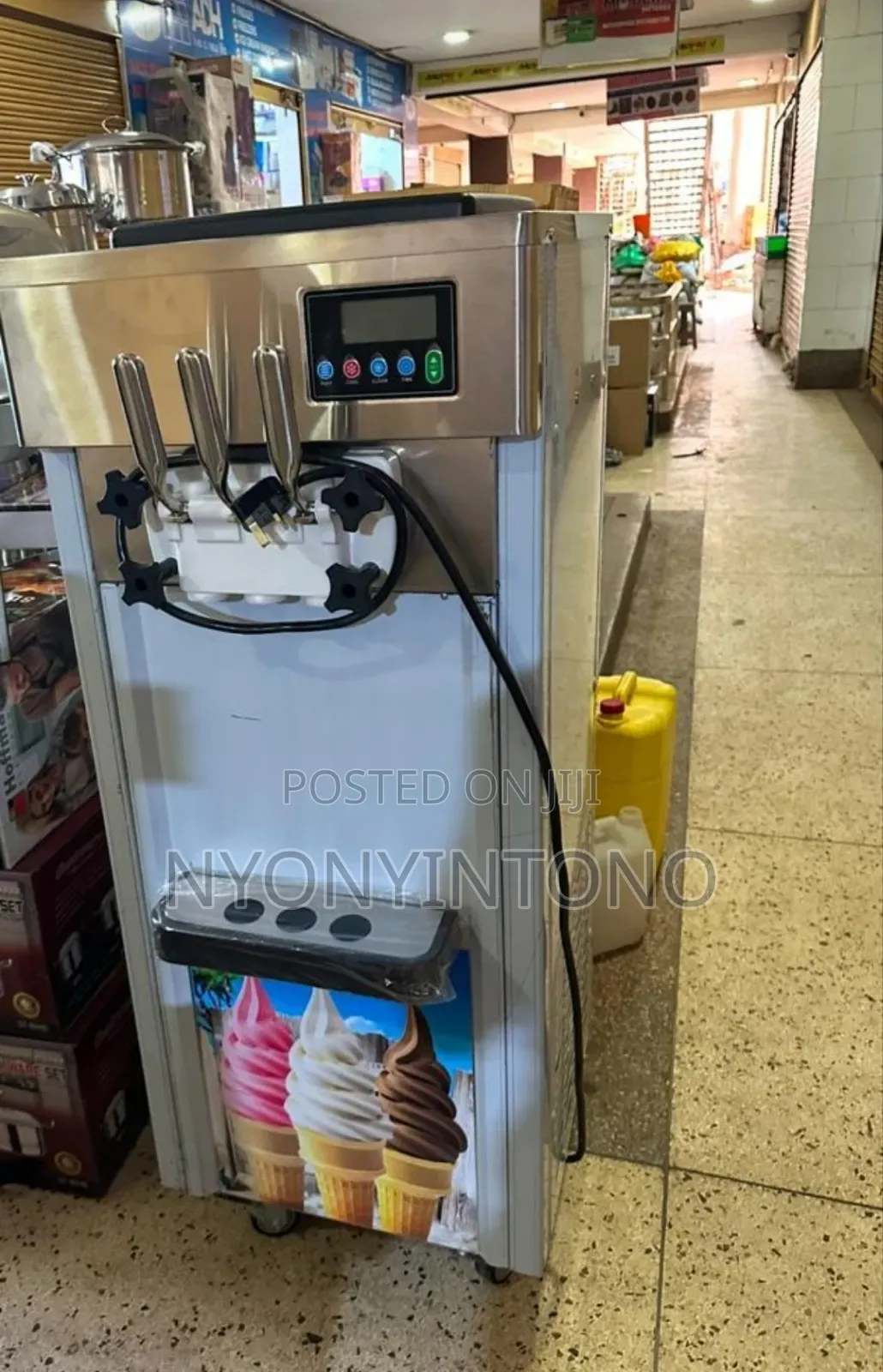 Very Strong and Durable Commercial Icecream Machine