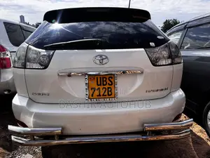 Toyota Harrier 2010 White