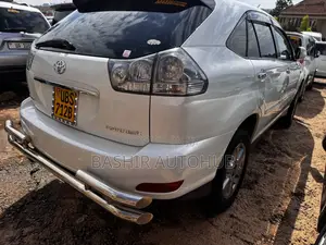 Toyota Harrier 2010 White