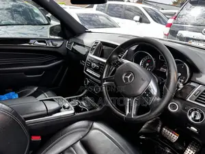 Mercedes-Benz M Class 2014 White