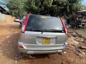 Nissan X-Trail 2003 Gold
