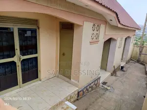 3bdrm Duplex in Bulenga, Central Division for sale