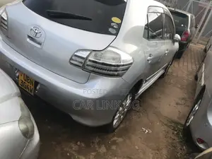 Toyota Blade 2008 Silver