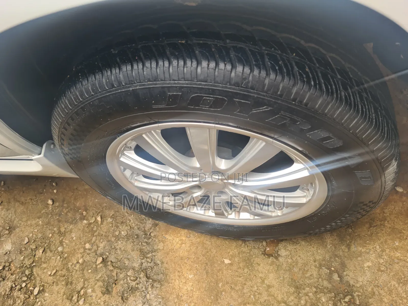 Toyota Vanguard 2009 White