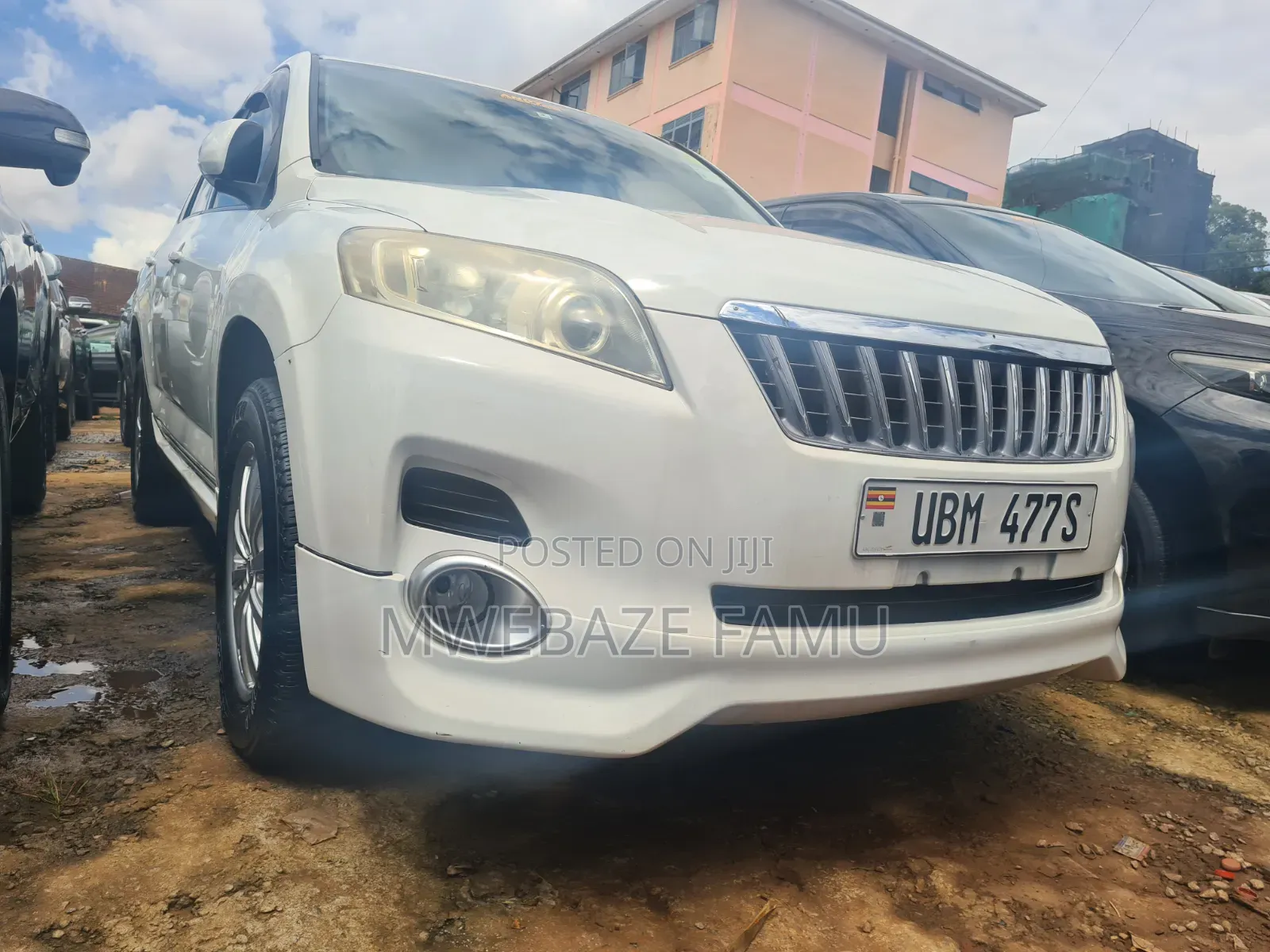 Toyota Vanguard 2009 White