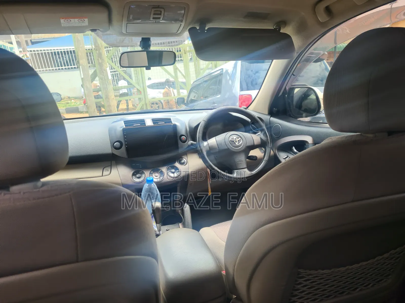 Toyota Vanguard 2009 White