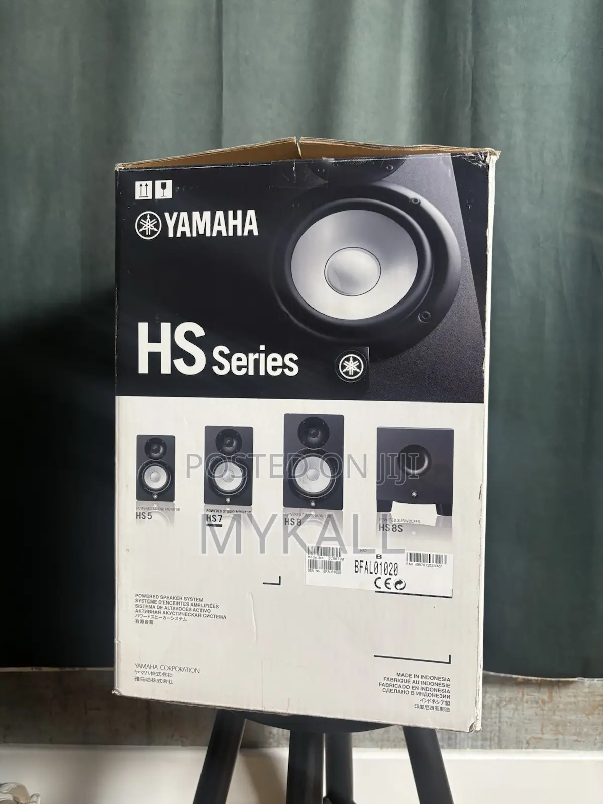 Yamaha Hs7 Active Studio Monitor Speakers Pair