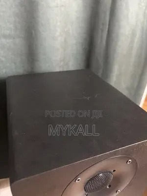 Yamaha Hs7 Active Studio Monitor Speakers Pair
