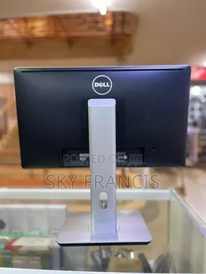 Dell Monitor Inch 22 Using Dp Port and Vga Port