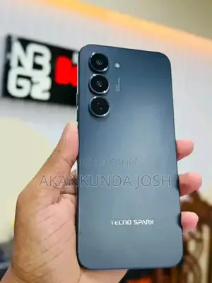 New Tecno Spark 40 Pro 256 GB Black
