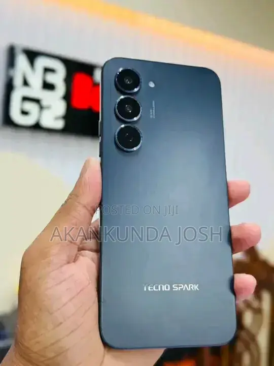 New Tecno Spark 40 Pro 256 GB Black