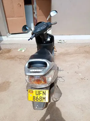 Kymco 2000 Silver