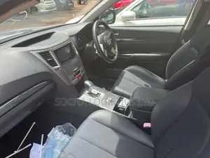Subaru Outback 2012 Silver
