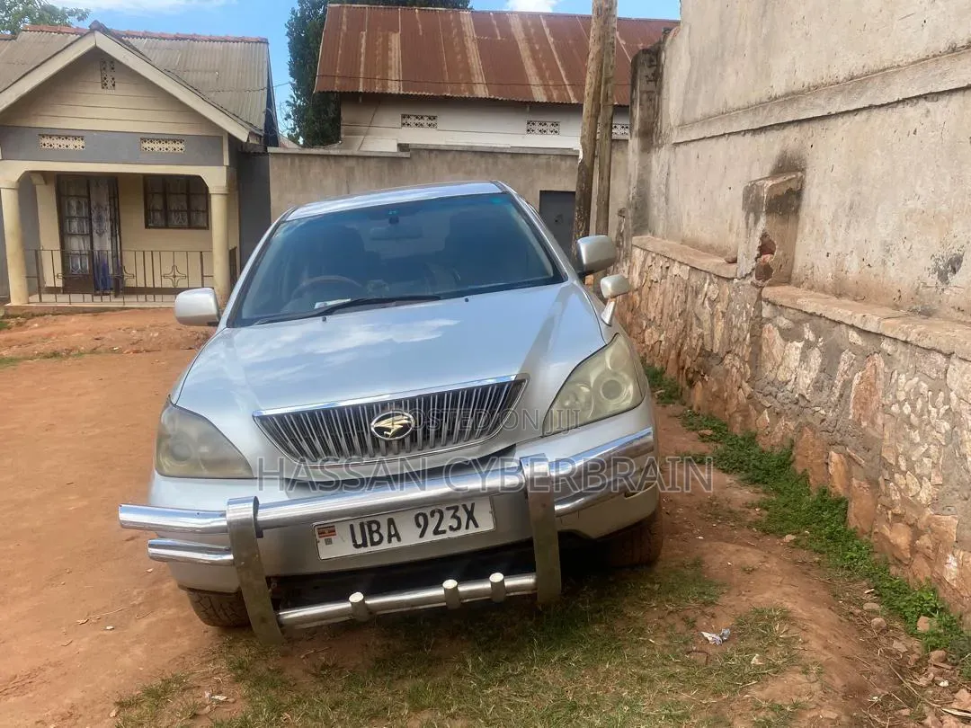 Toyota Harrier 2.4 2008 Silver