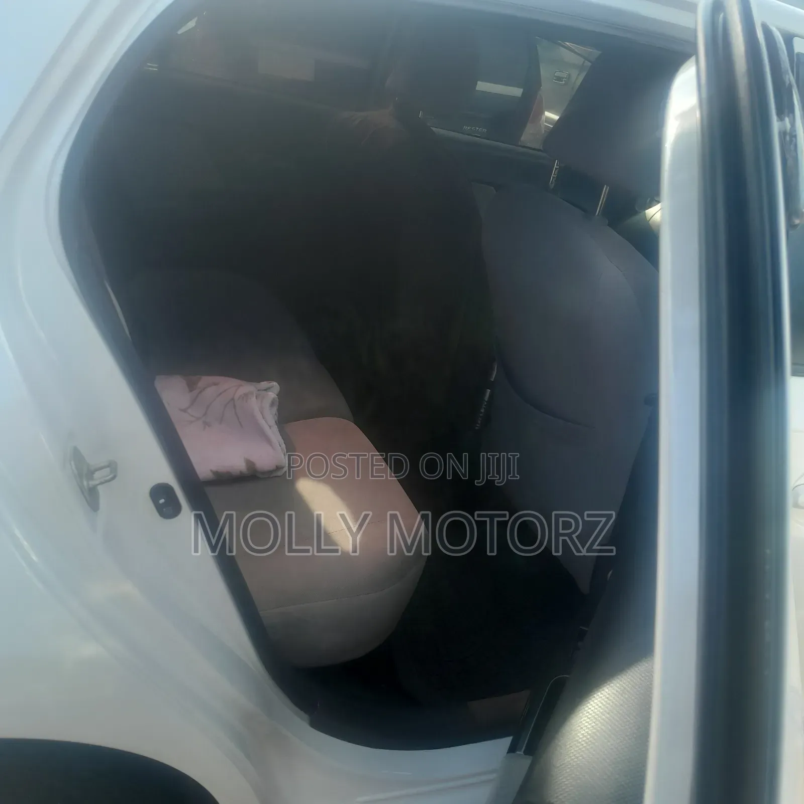 Toyota IST 2010 White