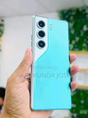 New Tecno Camon 40 Pro 5G 256 GB Green