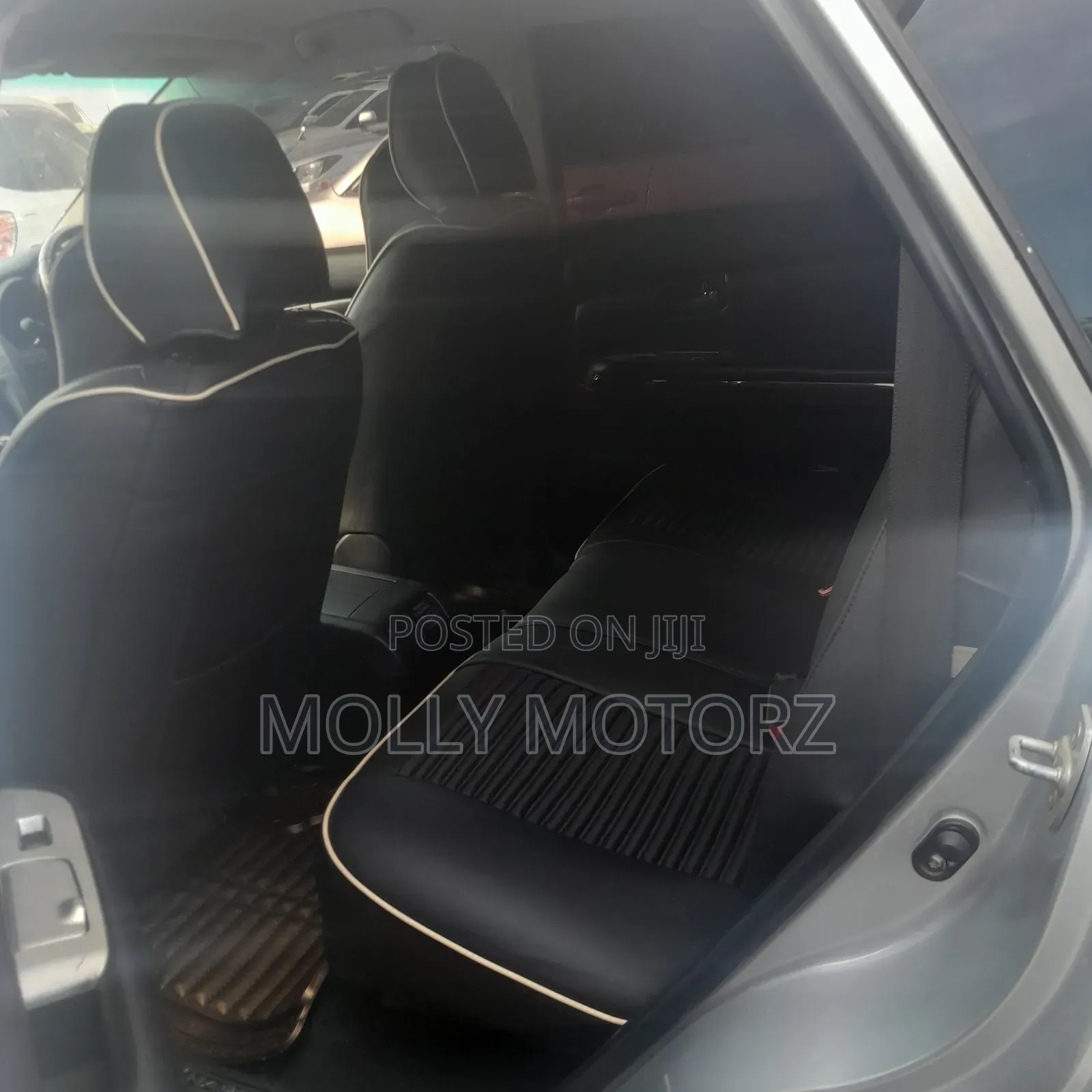 Toyota Harrier 2010 Silver