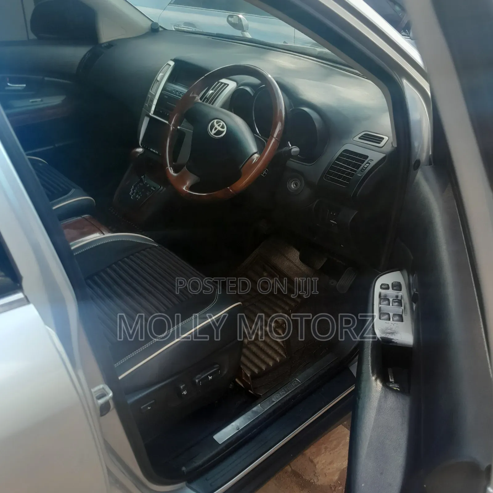 Toyota Harrier 2010 Silver