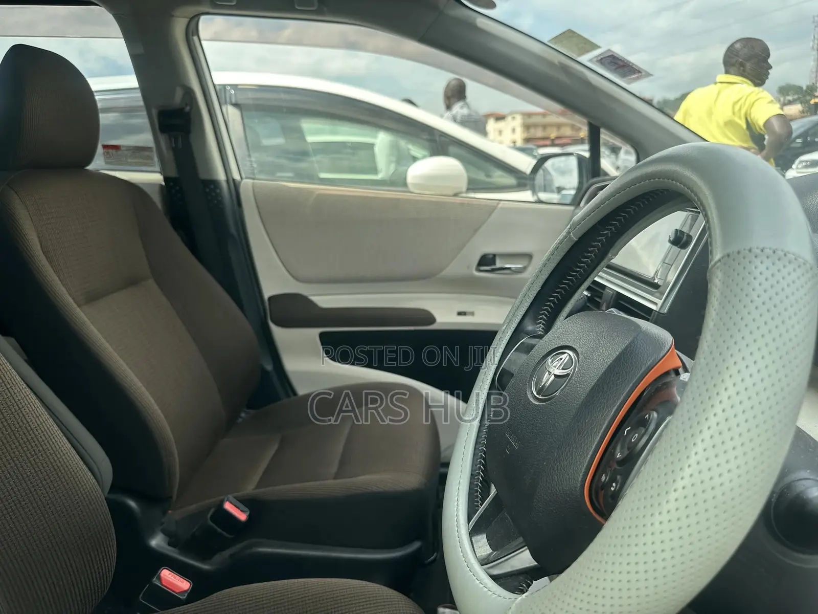 Toyota Sienta 1.5 AWD 2016 White