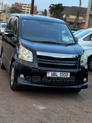 Toyota Noah 2008 Black