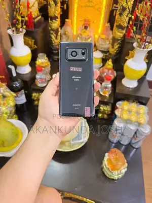 Sharp Aquos R6 128 GB Black