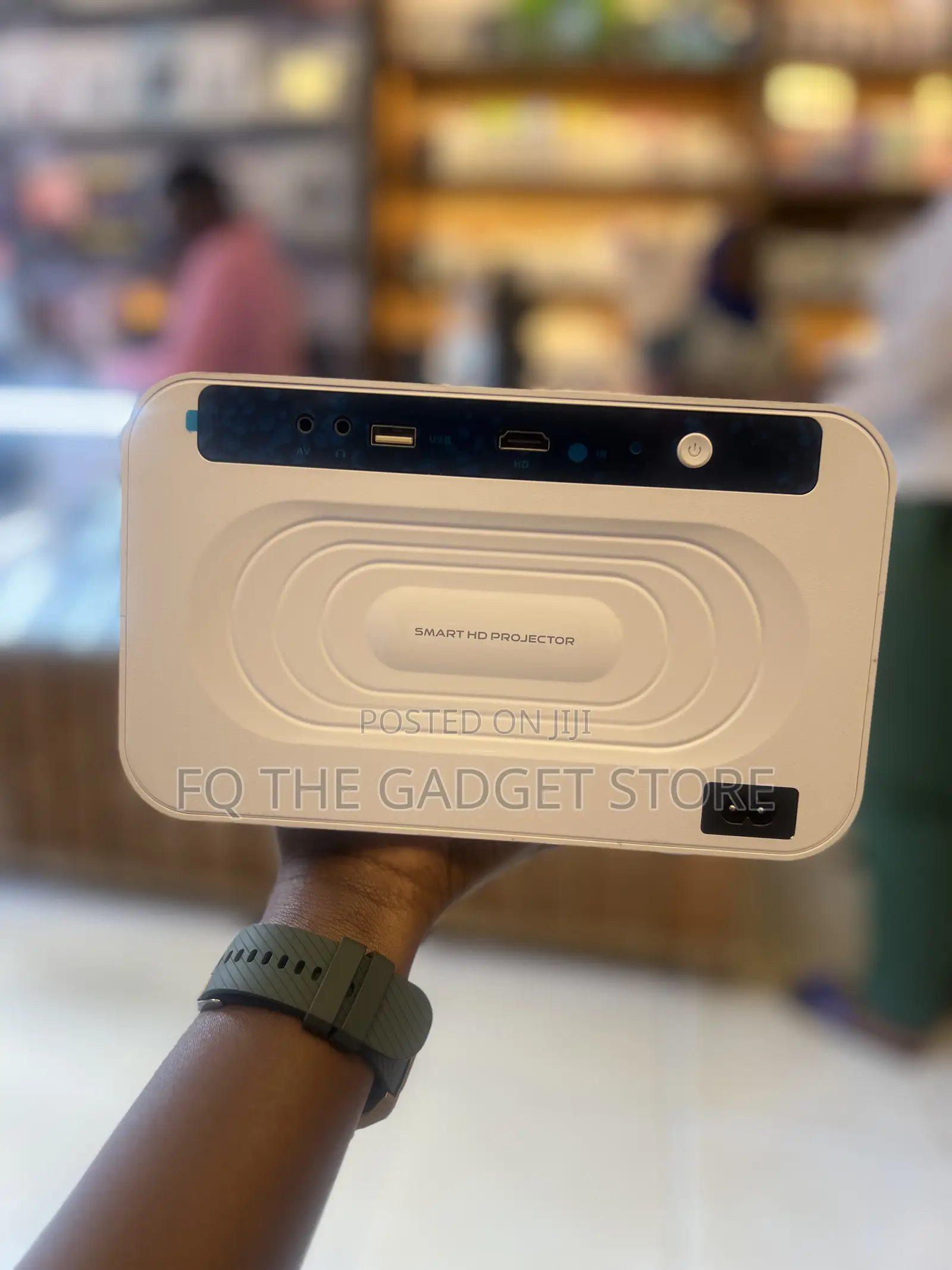 Umiio U8 Pro Projector