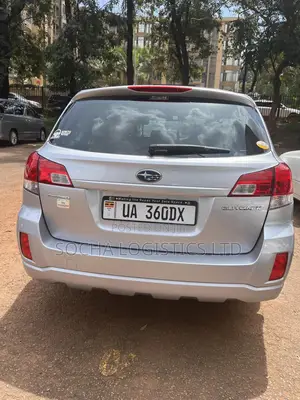 Subaru Outback 2012 Silver