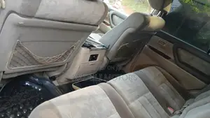 Toyota Land Cruiser Prado 2010 Gold