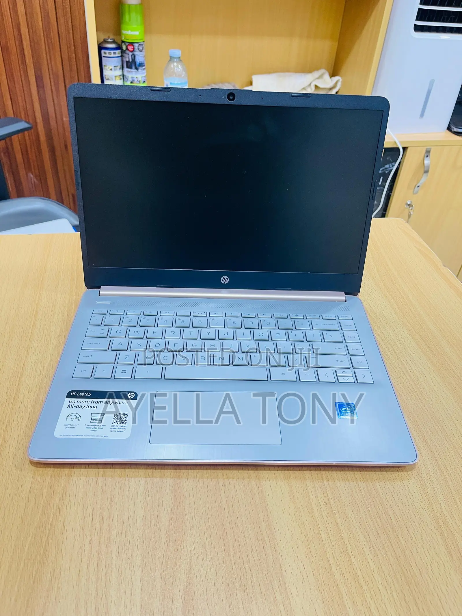 New Laptop HP Stream Laptop 8GB Intel Core i7 SSD 256GB