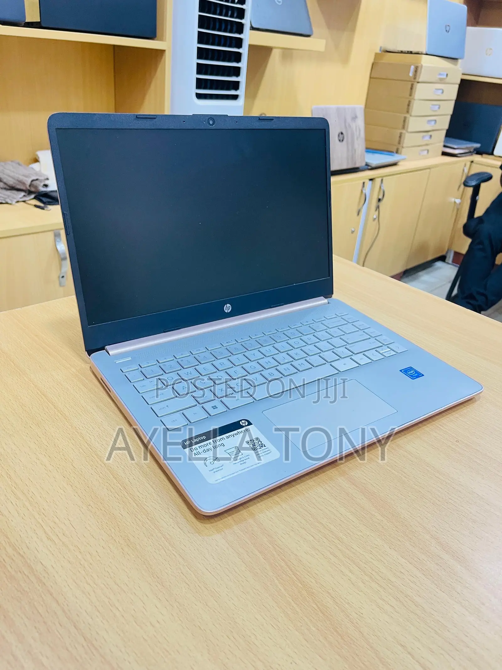 New Laptop HP Stream Laptop 8GB Intel Core i7 SSD 256GB