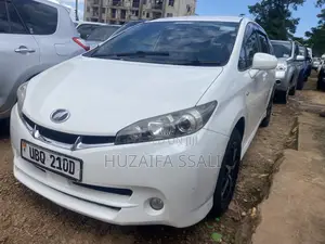 Toyota Wish 2012 Silver