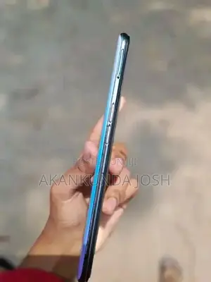 New Oppo F15 256 GB Blue