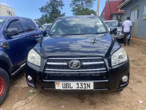Toyota RAV4 2011 Black