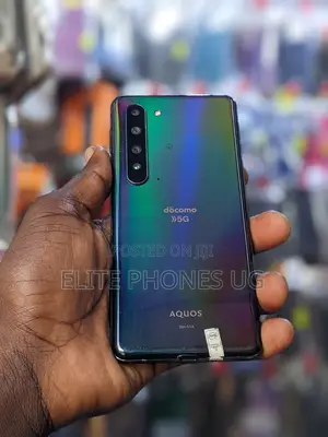 Sharp Aquos R5G 256 GB Blue