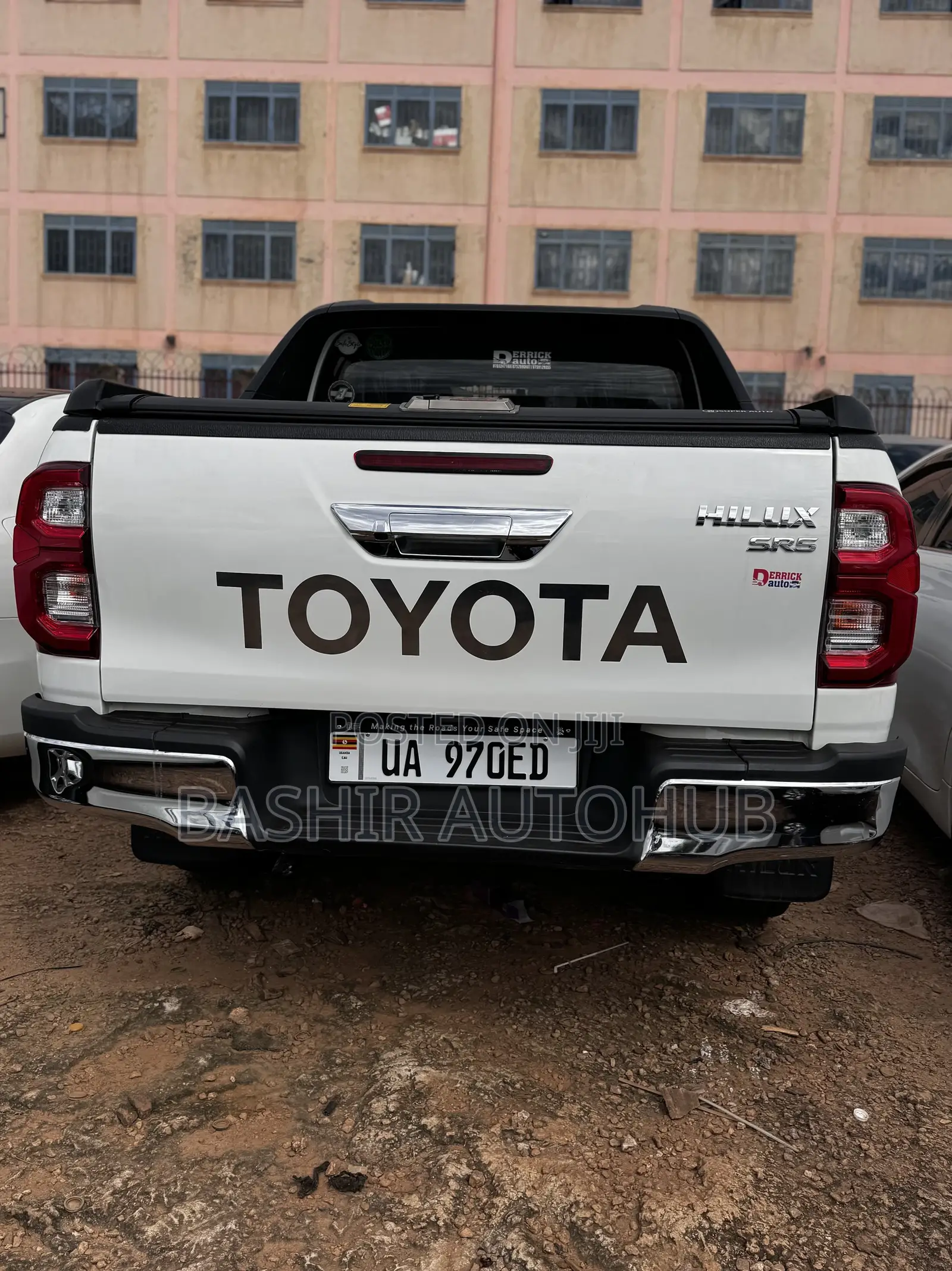 Toyota Hilux SR5 4x4 2018 White