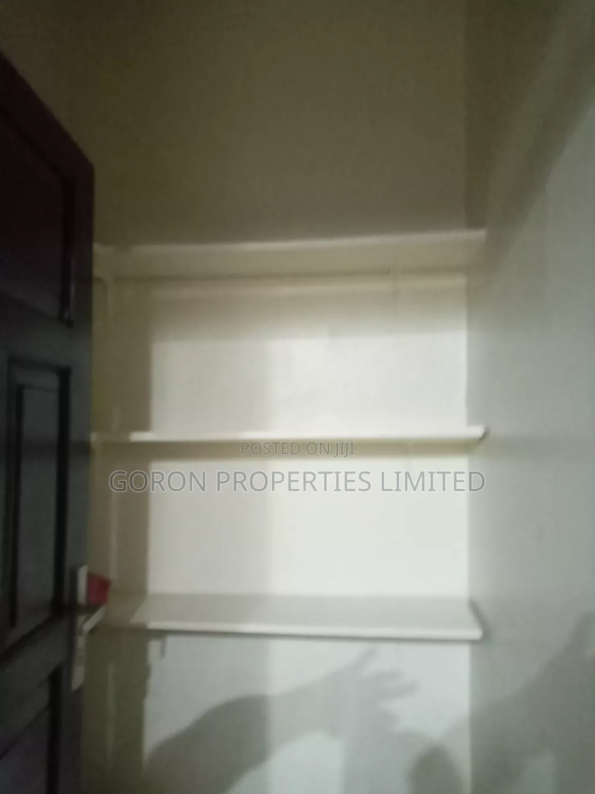 3bdrm Bungalow in Kololo Estate, Central Division for rent