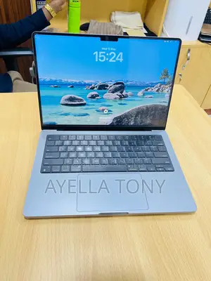 New Laptop Apple MacBook Pro 2023 M3 14-inch 8GB Apple M3 SSD 1T