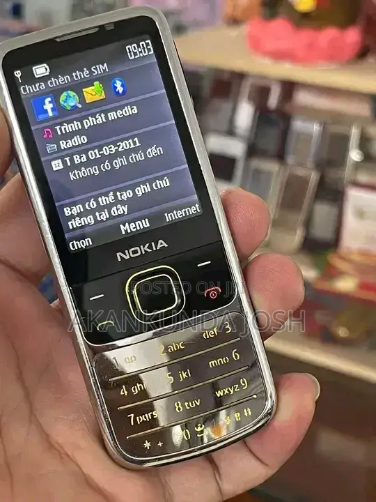 Nokia 6700 classic Silver