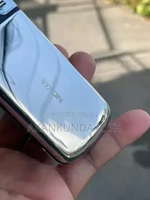 Nokia 6700 classic Silver