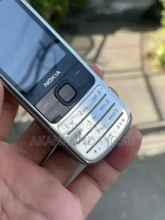 Nokia 6700 classic Silver