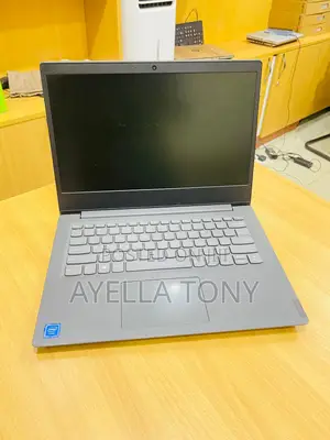 New Laptop Lenovo Ideapad 3 8GB Intel Core i7 SSD 256GB