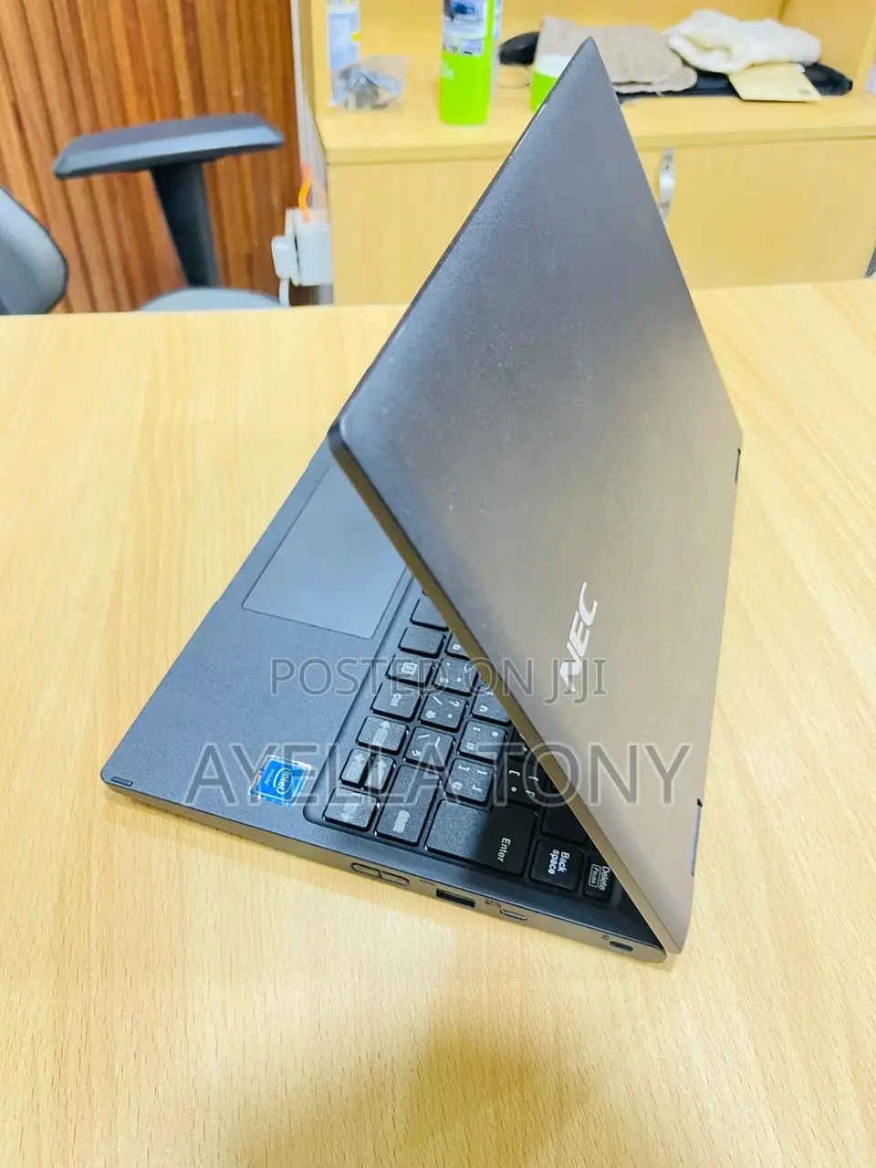 New Laptop NEC N22A 4GB Intel SSD 640GB